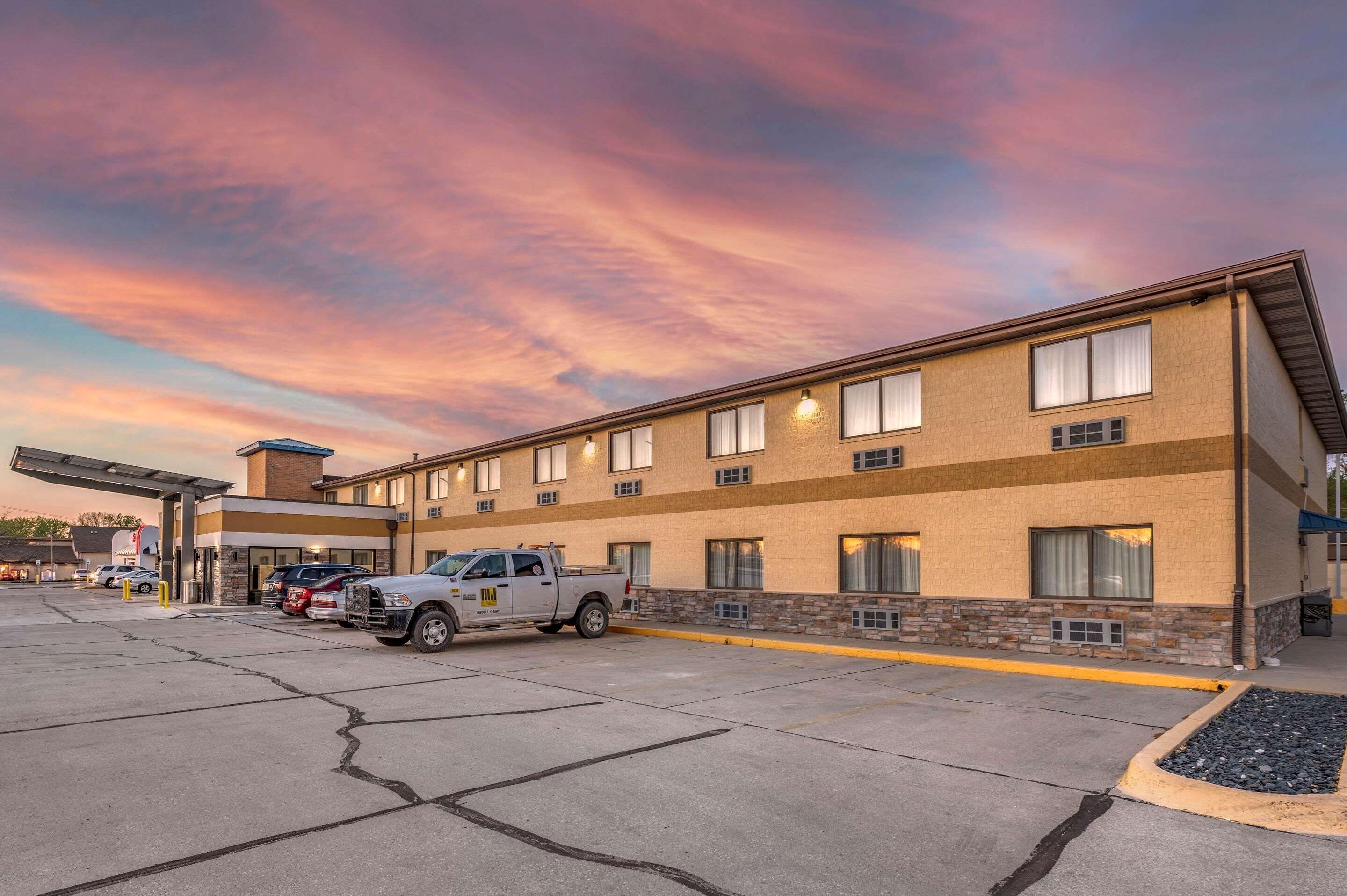 Comfort Inn Near Kokomo Speedway Esterno foto