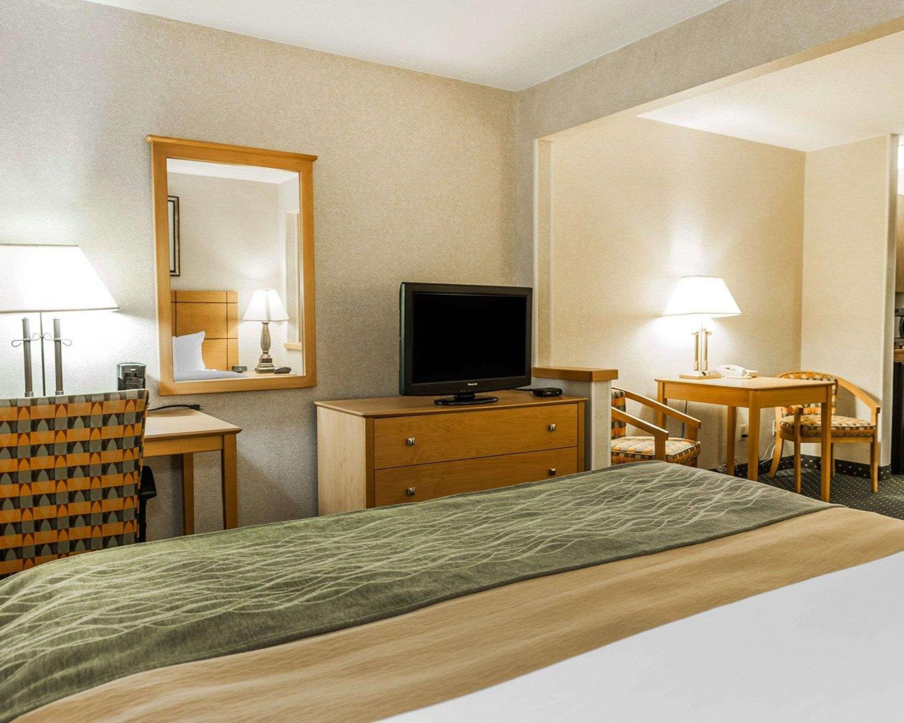 Comfort Inn Near Kokomo Speedway Esterno foto