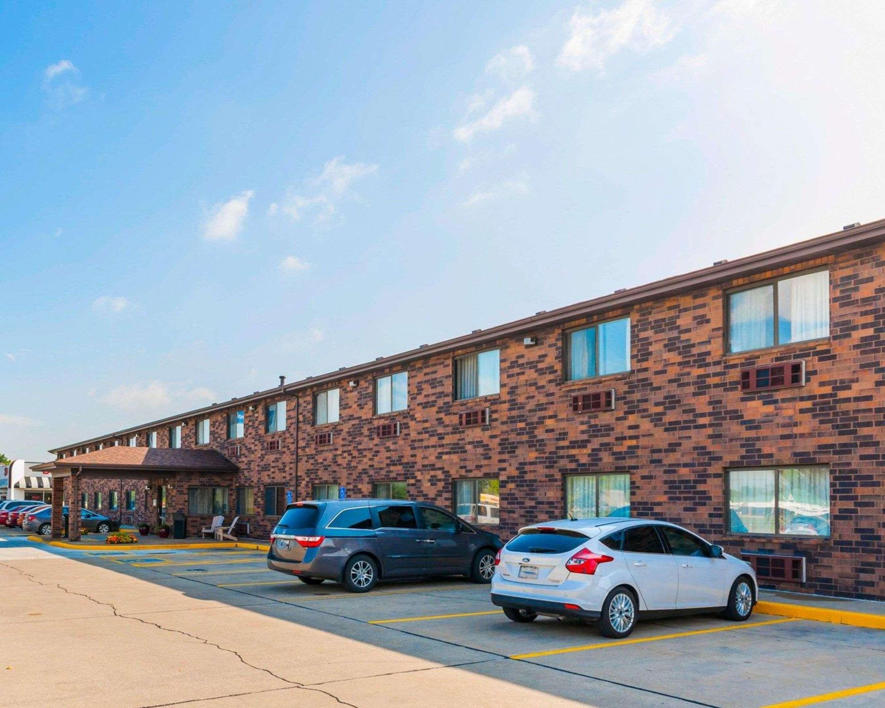 Comfort Inn Near Kokomo Speedway Esterno foto